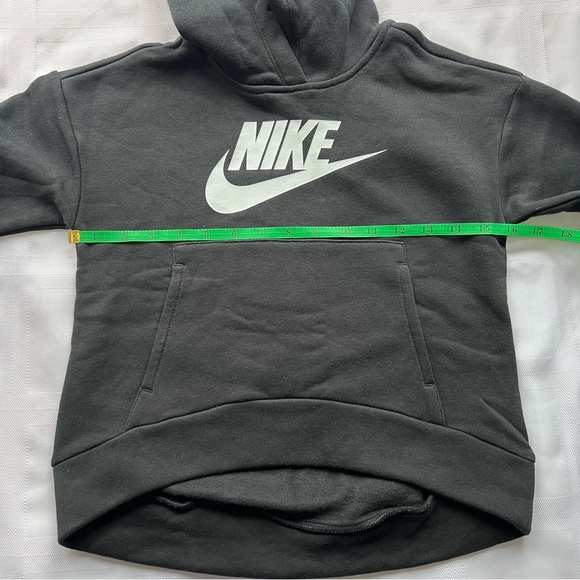 ***NWT*** Youth Nike Black Hoodie - Picture 3 of 6